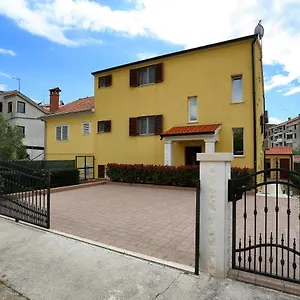 Ivana - Iva Appartement